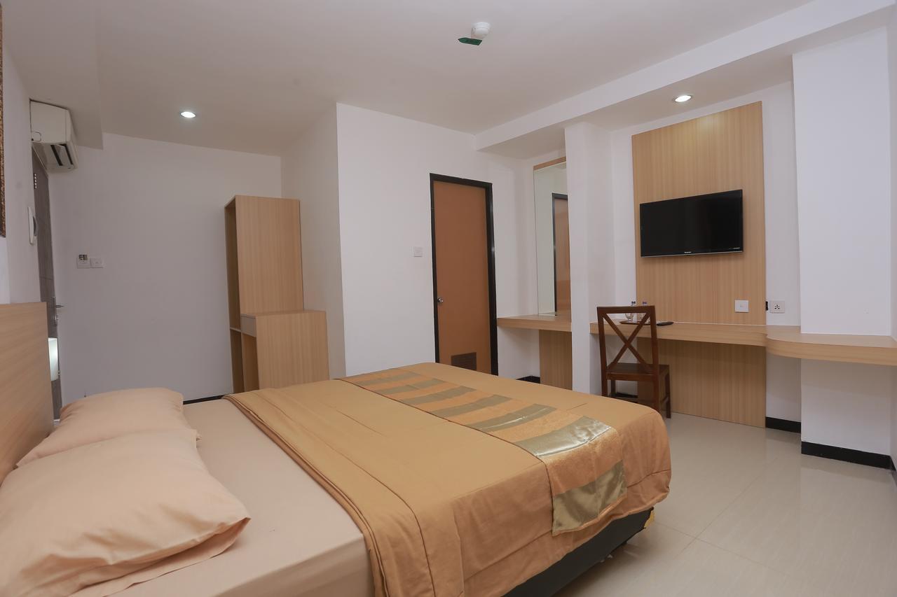 Hotel Kristina Malioboro Yogyakarta Exteriér fotografie