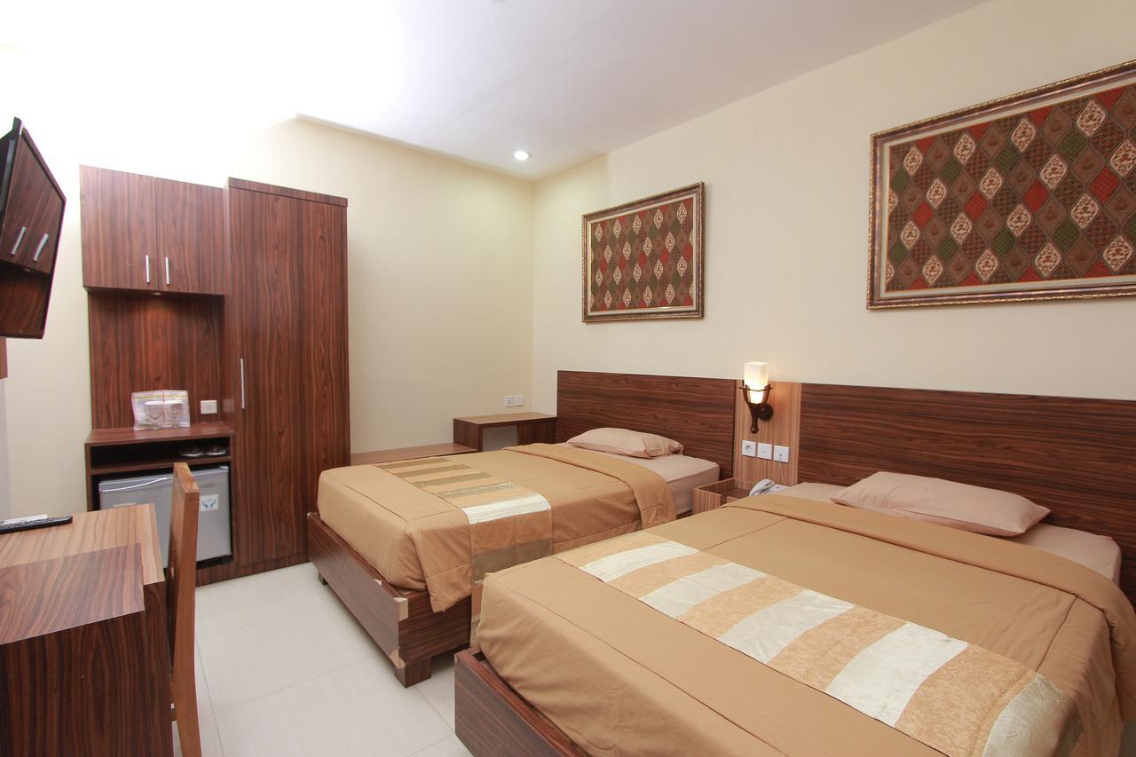 Hotel Kristina Malioboro Yogyakarta Exteriér fotografie