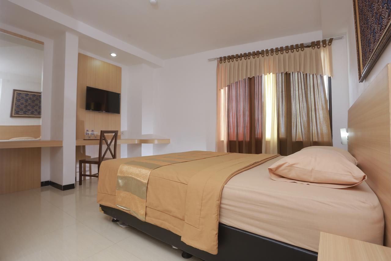 Hotel Kristina Malioboro Yogyakarta Exteriér fotografie