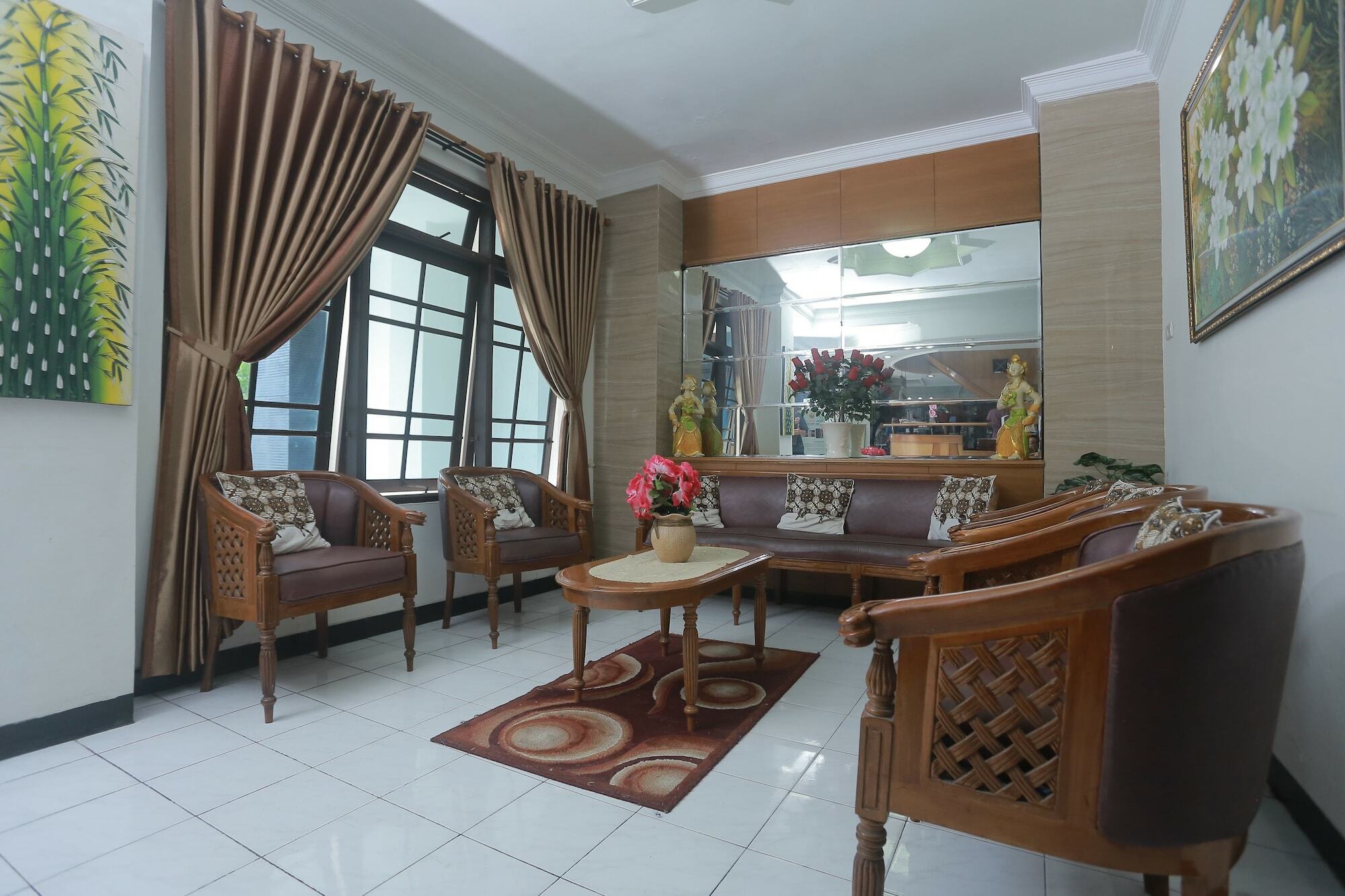 Hotel Kristina Malioboro Yogyakarta Exteriér fotografie